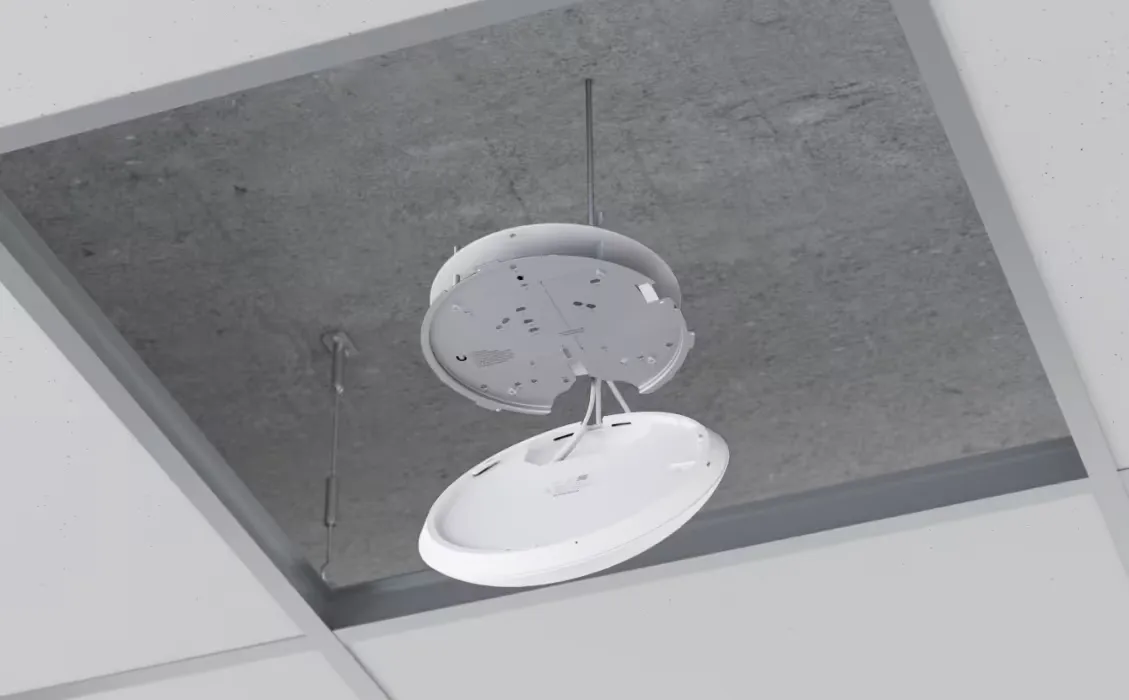 UBIQUITI U7-PRO-5 WI-FI 7 AP, 6GHZ, 2.5GBE UPLINK, 9.3 GBPS SPEED, 300+ CLIENTS